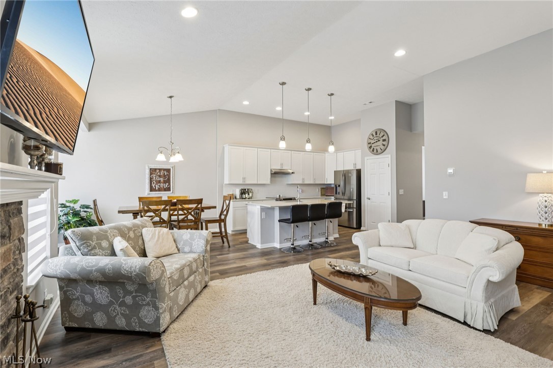 516 Cedar Crest Drive Elyria OH 44035
