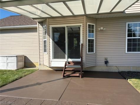 203 Rivers Edge Drive Amherst OH 44001