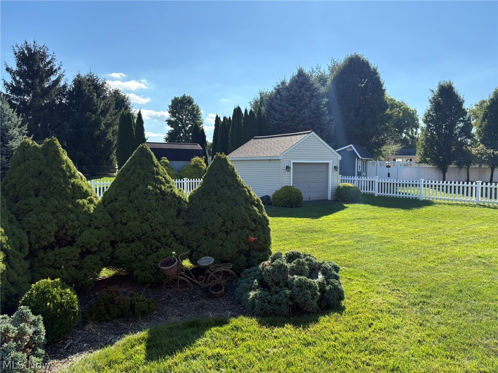 203 Rivers Edge Drive Amherst OH 44001