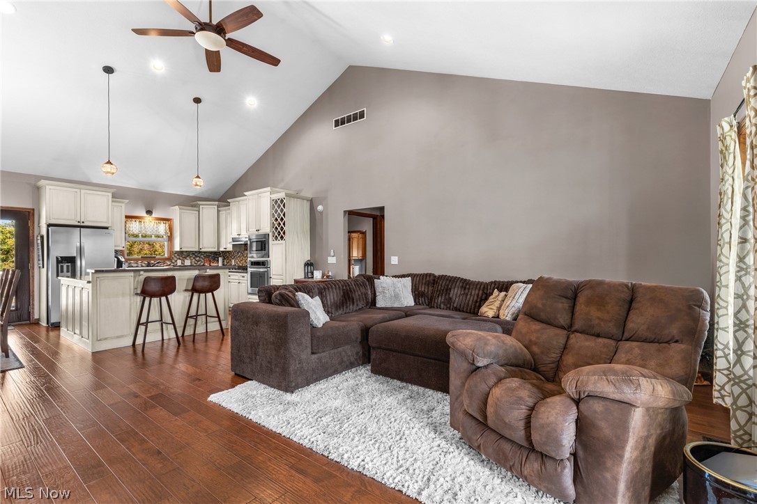 37457 Harrys Ridge Road Barnesville OH 43713