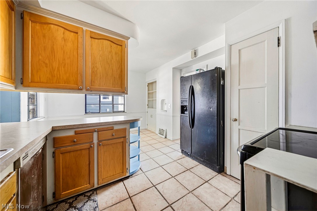 24015 Bruce Road Bay Village OH 44140