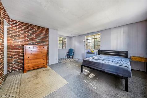 24015 Bruce Road Bay Village OH 44140