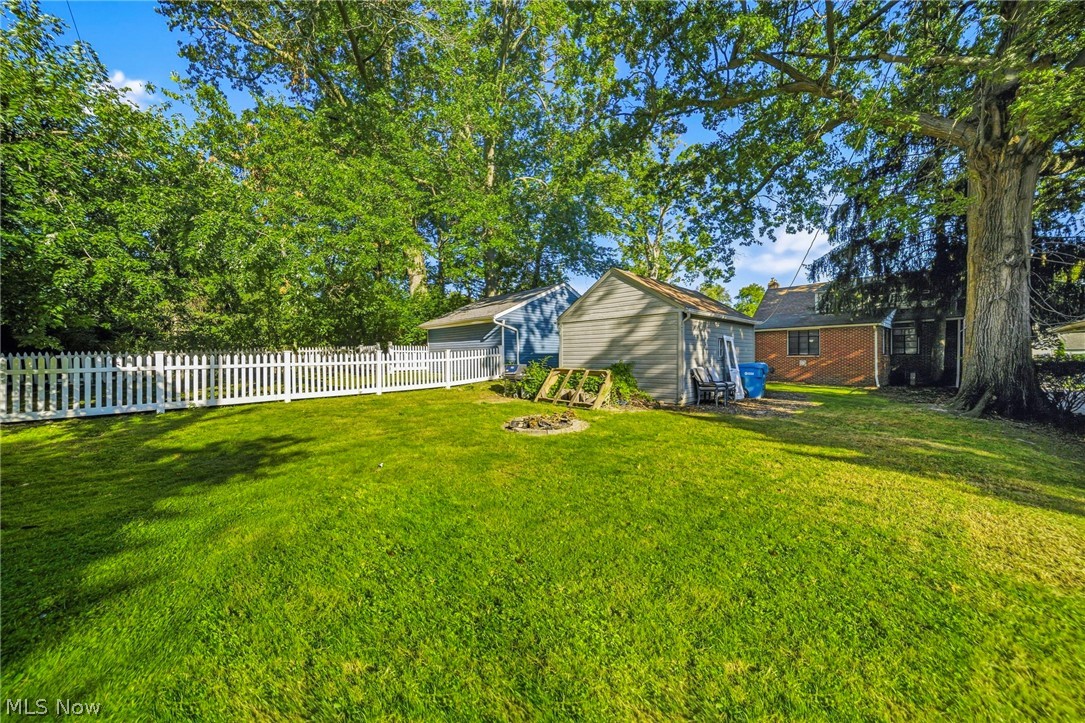 24015 Bruce Road Bay Village OH 44140