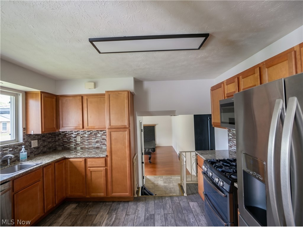 4633 Whitehall Drive South Euclid OH 44121