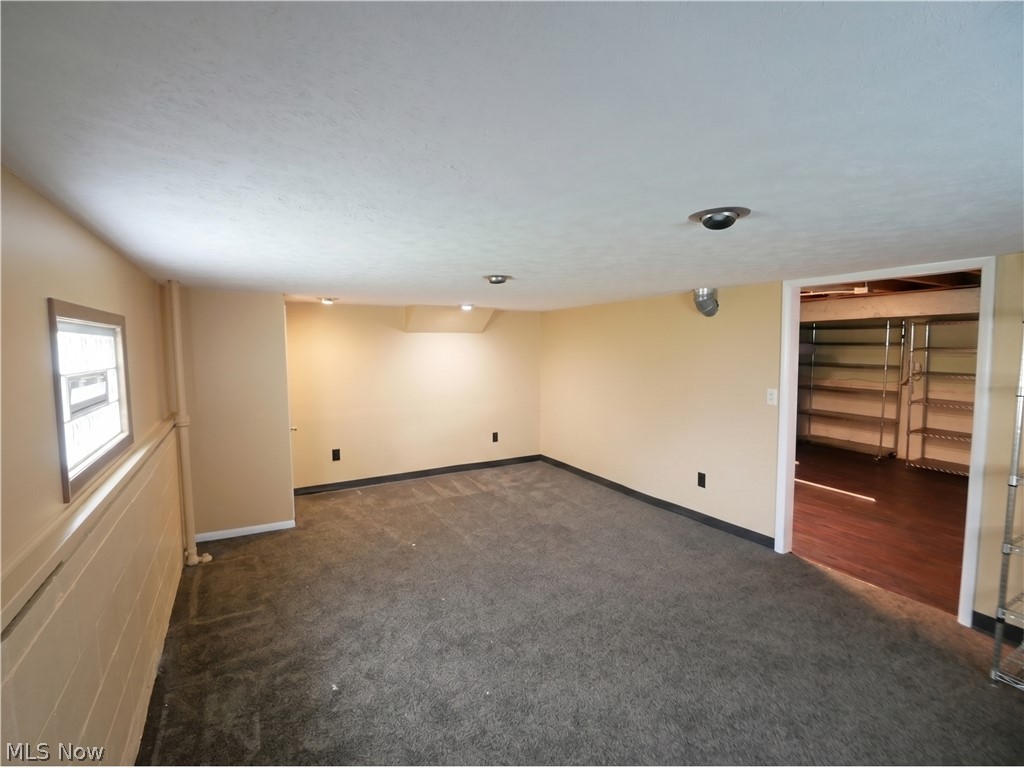 4633 Whitehall Drive South Euclid OH 44121