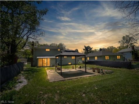 4633 Whitehall Drive South Euclid OH 44121