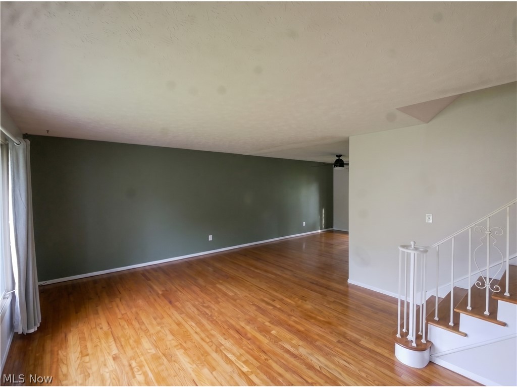 4633 Whitehall Drive South Euclid OH 44121
