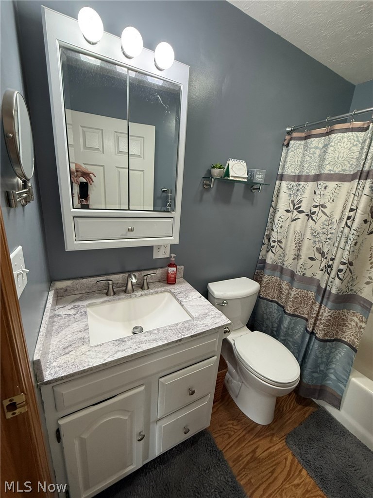 2741 Tabor Ridge Road NE Mineral City OH 44656