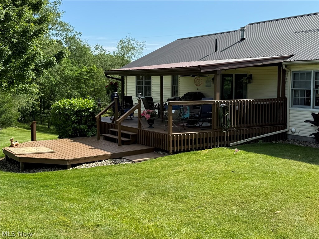 2741 Tabor Ridge Road NE Mineral City OH 44656