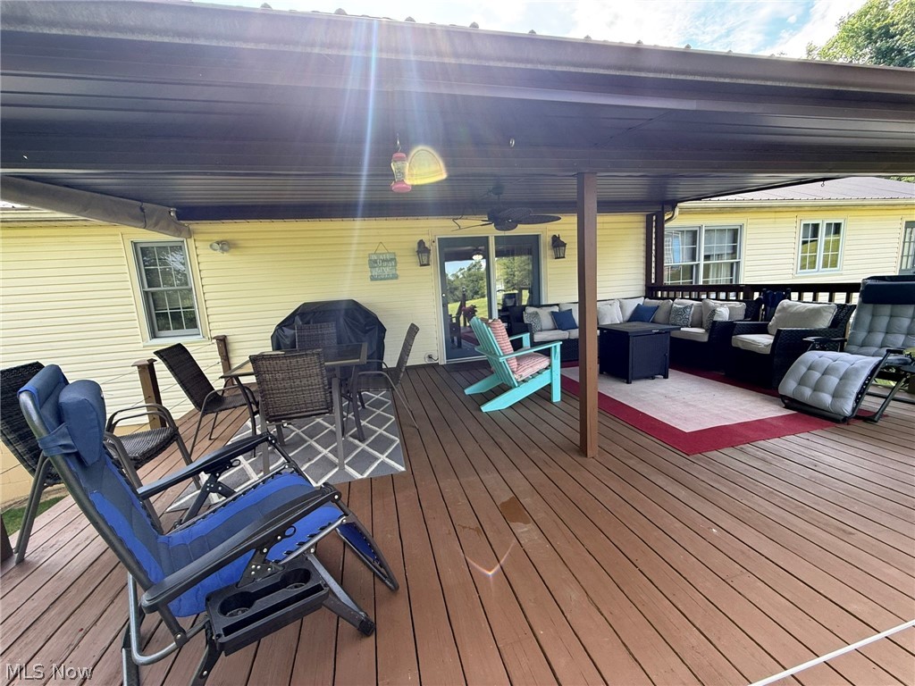 2741 Tabor Ridge Road NE Mineral City OH 44656