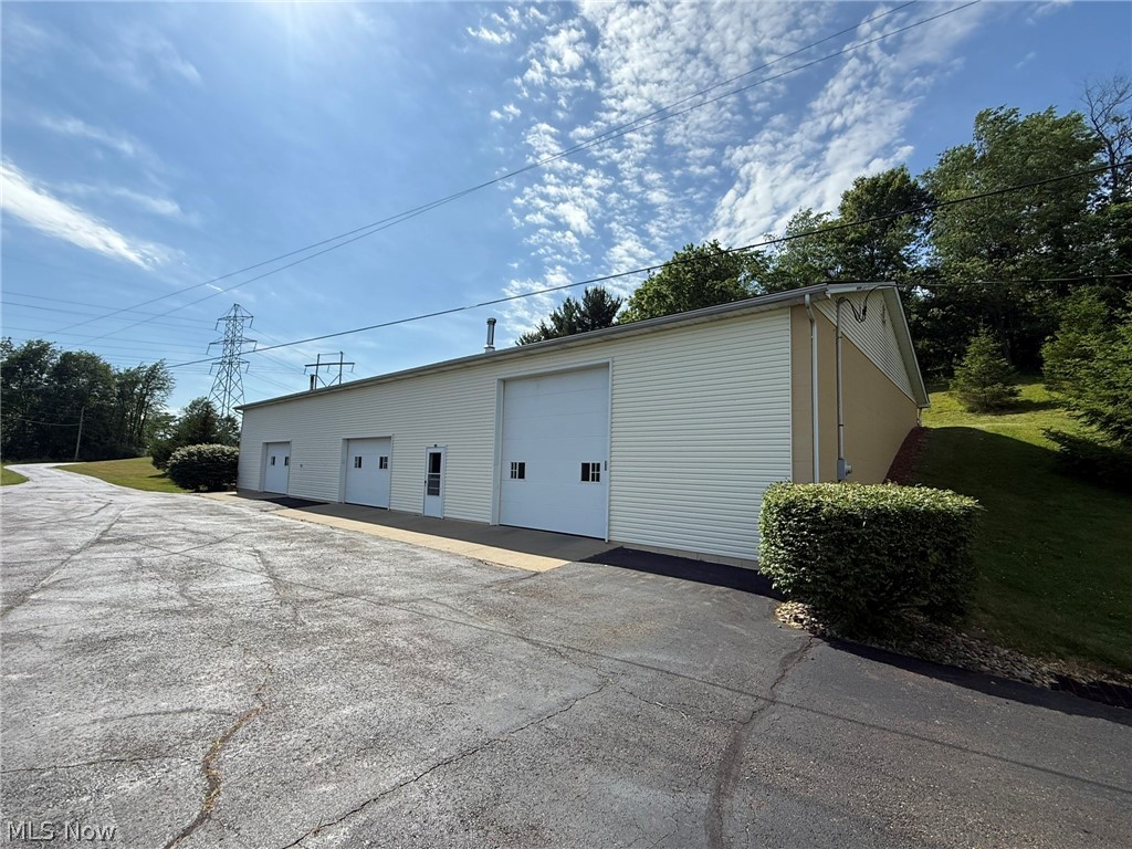 2741 Tabor Ridge Road NE Mineral City OH 44656