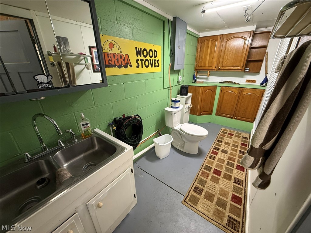 2741 Tabor Ridge Road NE Mineral City OH 44656