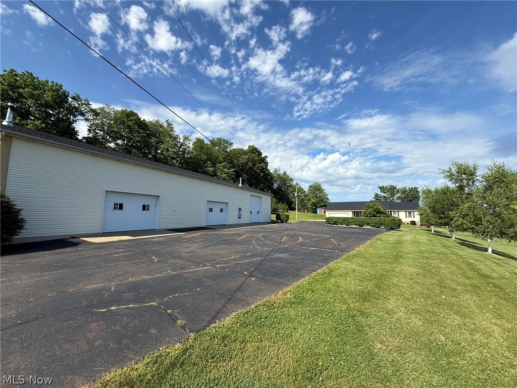 2741 Tabor Ridge Road NE Mineral City OH 44656