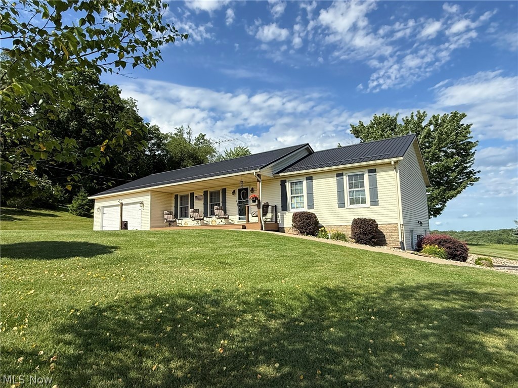 2741 Tabor Ridge Road NE Mineral City OH 44656