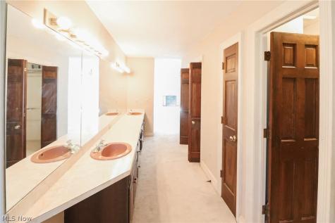 4931 Shady Brooke Run Medina OH 44256