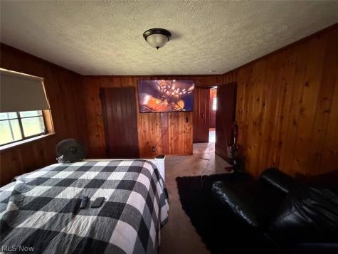 917 21st Street NE Canton OH 44714