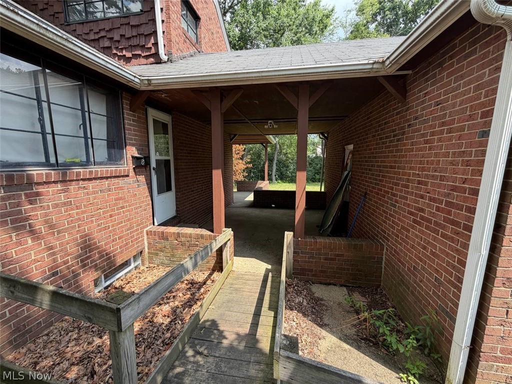 917 21st Street NE Canton OH 44714
