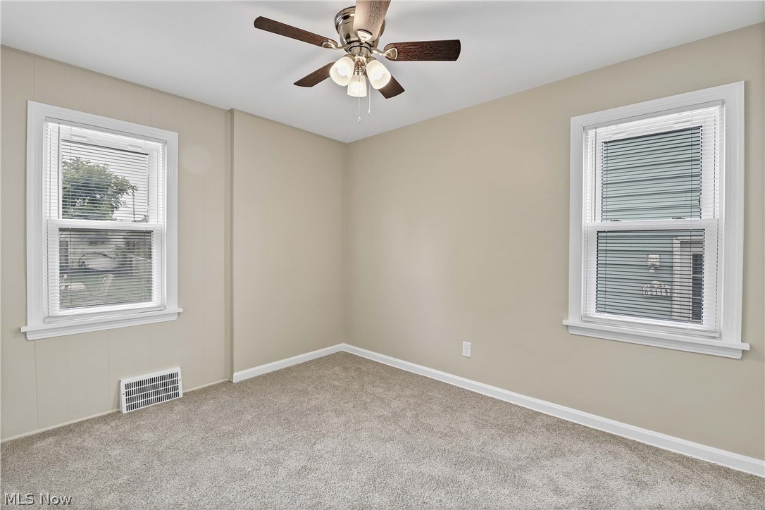 6207 Delora Avenue Brooklyn OH 44144