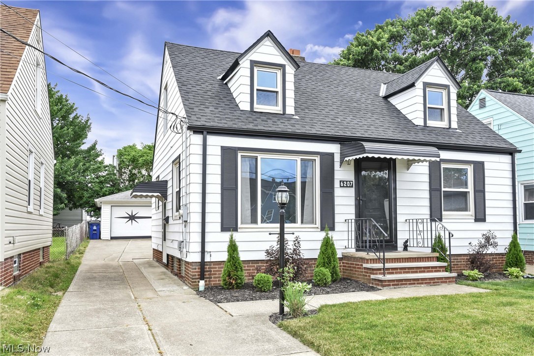 6207 Delora Avenue Brooklyn OH 44144