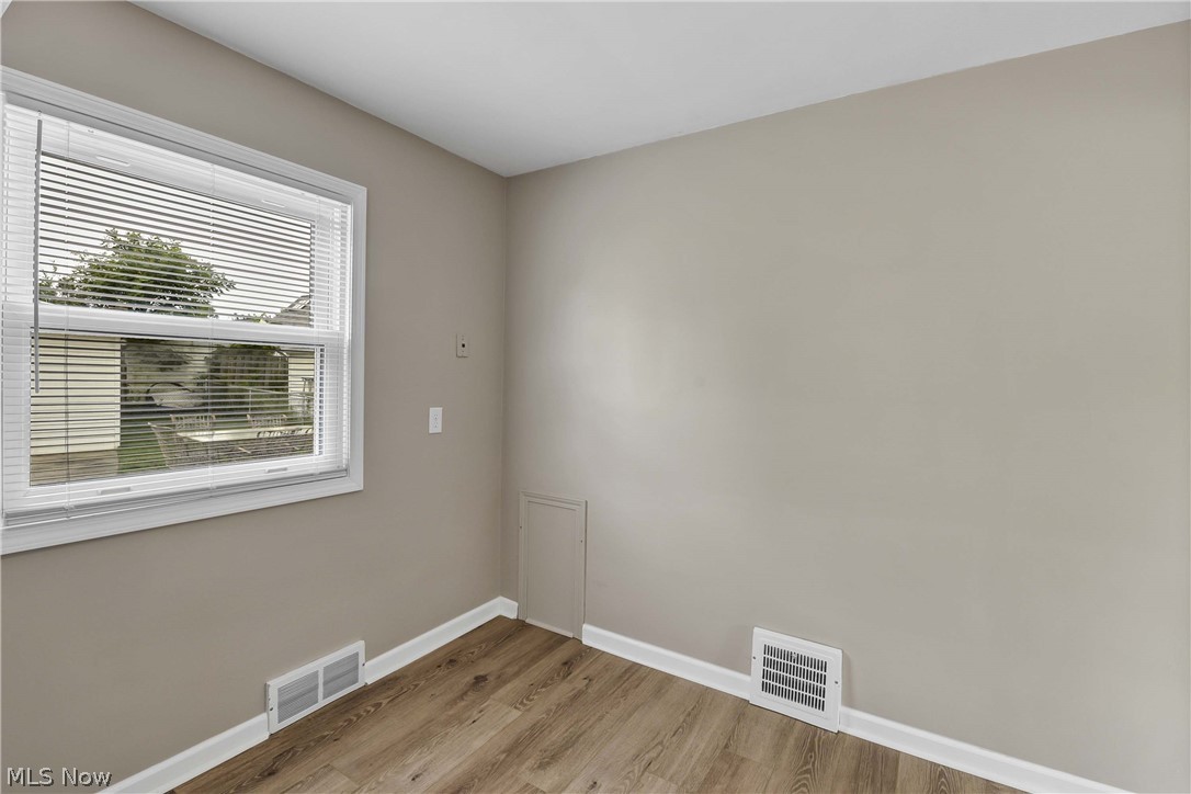 6207 Delora Avenue Brooklyn OH 44144