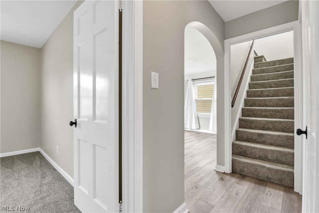 6207 Delora Avenue Brooklyn OH 44144