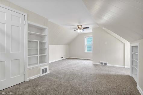 6207 Delora Avenue Brooklyn OH 44144