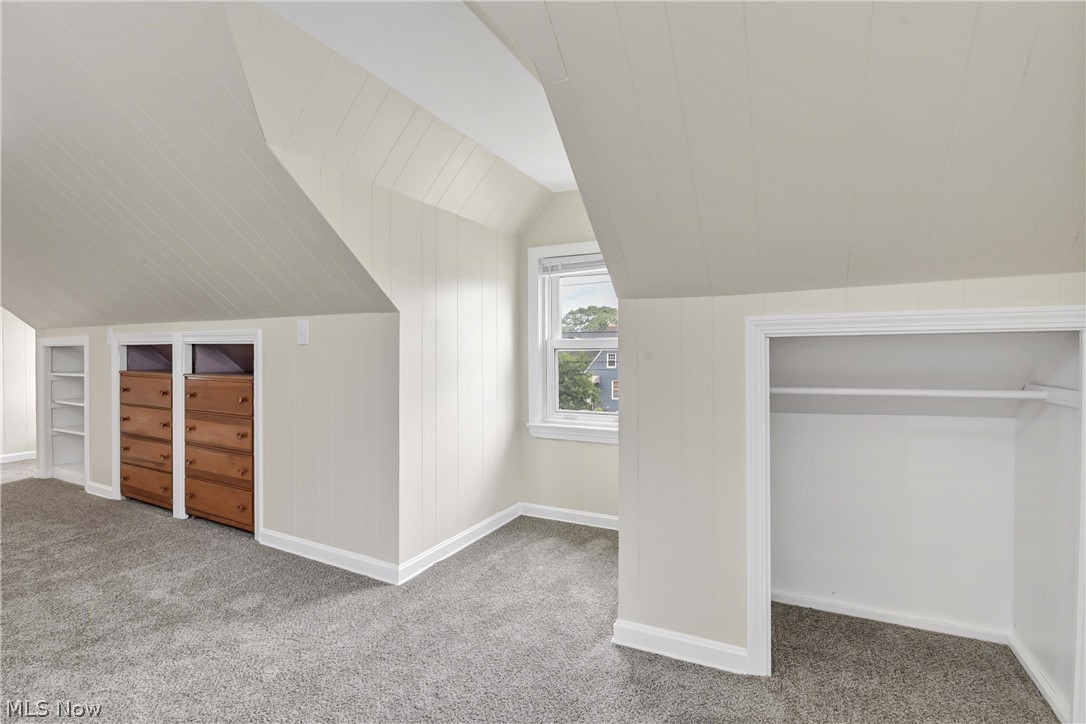 6207 Delora Avenue Brooklyn OH 44144