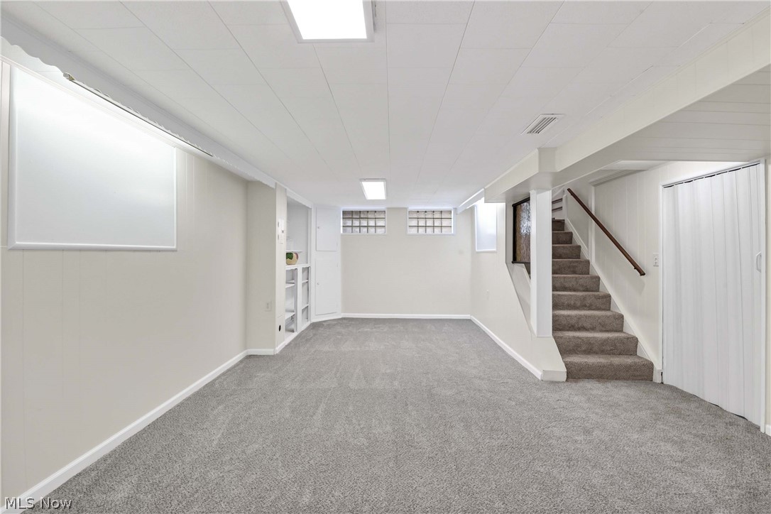 6207 Delora Avenue Brooklyn OH 44144