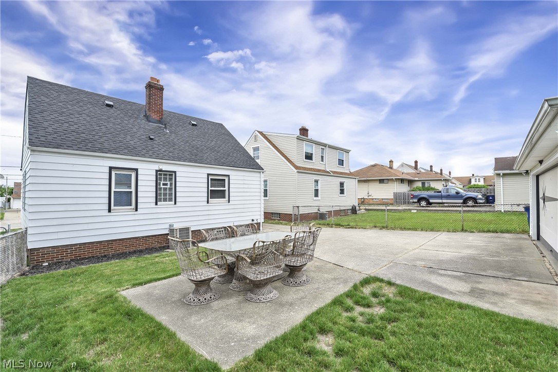 6207 Delora Avenue Brooklyn OH 44144
