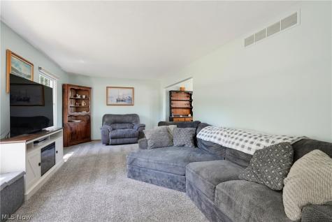 707 Twin Oaks Boulevard Medina OH 44256