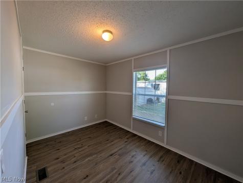 215 Cedar Brook Drive Elyria OH 44035