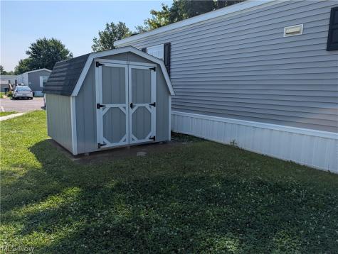 215 Cedar Brook Drive Elyria OH 44035