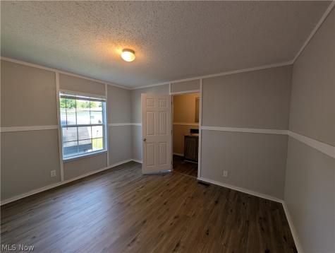 215 Cedar Brook Drive Elyria OH 44035
