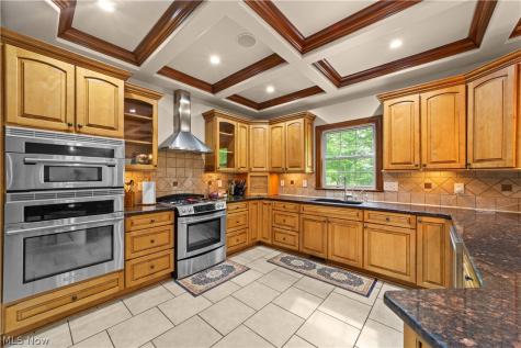 6424 Highland Green Drive Medina OH 44256