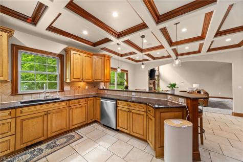 6424 Highland Green Drive Medina OH 44256
