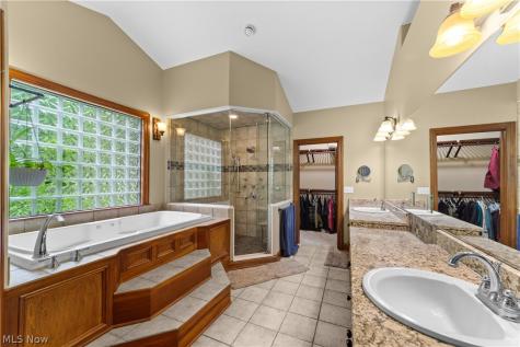 6424 Highland Green Drive Medina OH 44256