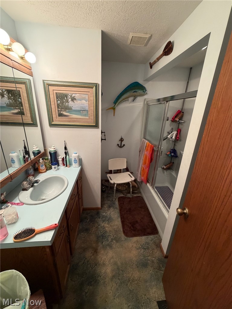 3585 Clermont Street NW North Lawrence OH 44666