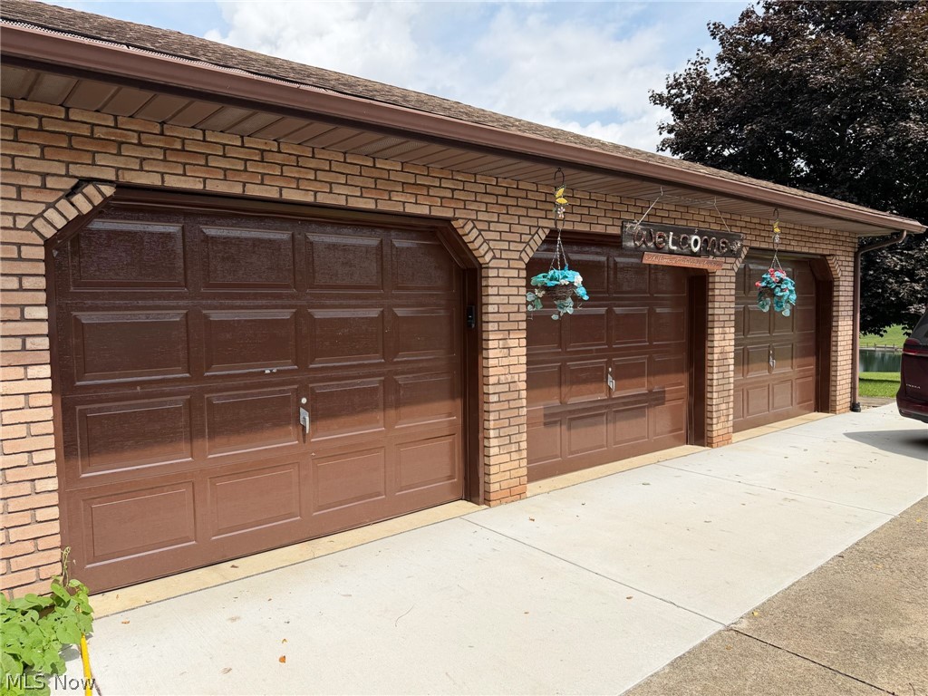3585 Clermont Street NW North Lawrence OH 44666