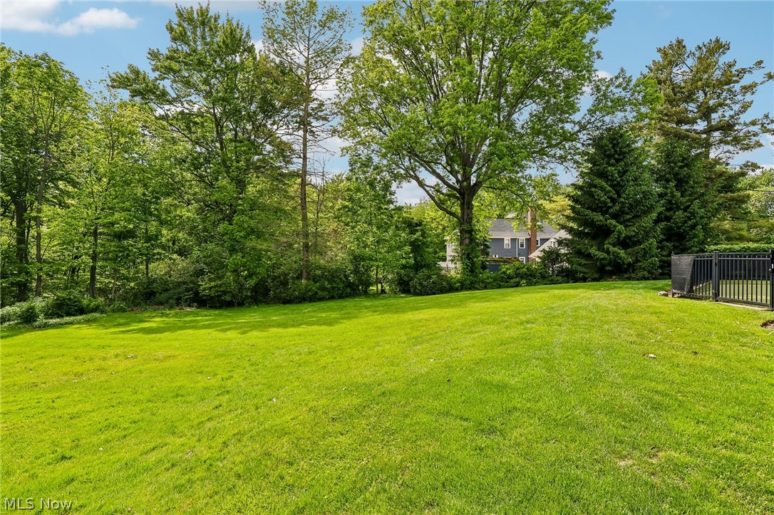 1544 Clubside Road Lyndhurst OH 44124