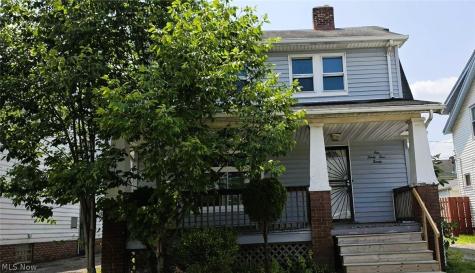 13420 Saybrook Avenue Garfield Heights OH 44105