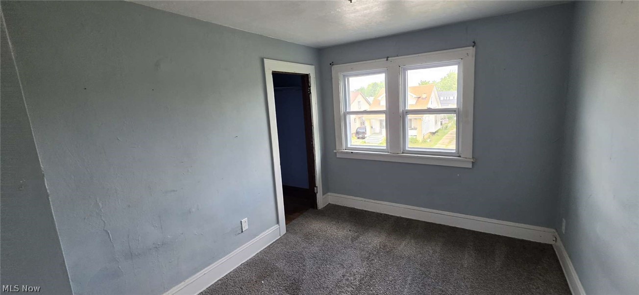 13420 Saybrook Avenue Garfield Heights OH 44105