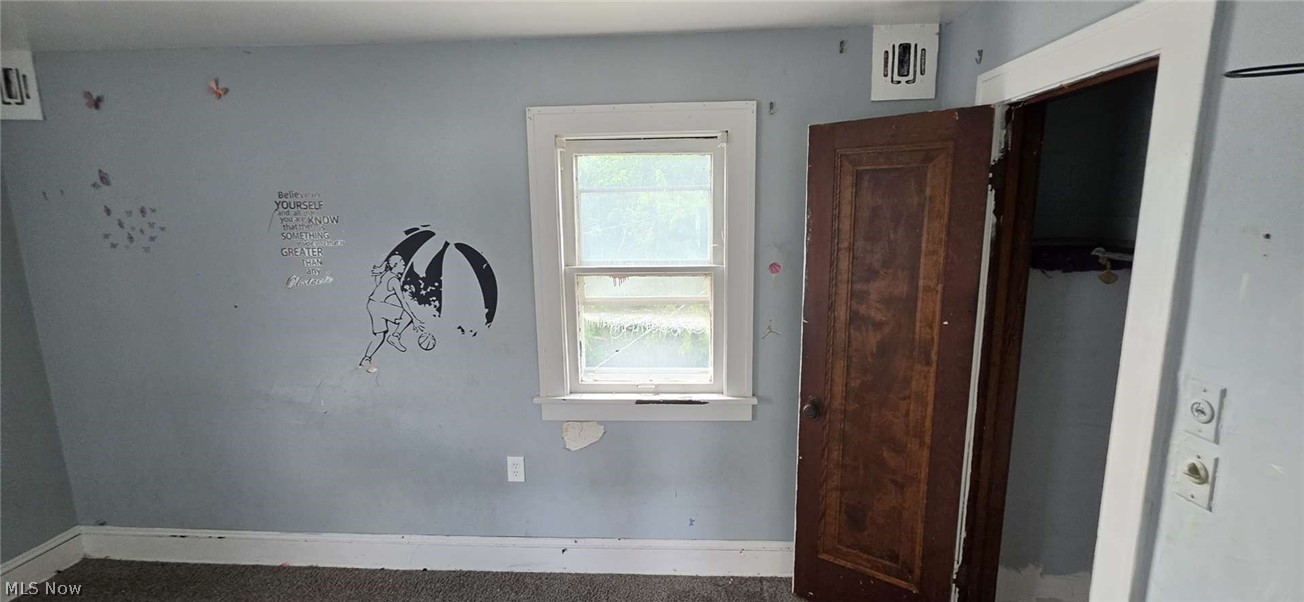 13420 Saybrook Avenue Garfield Heights OH 44105