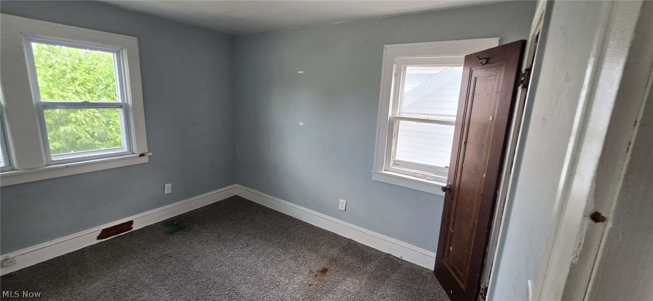 13420 Saybrook Avenue Garfield Heights OH 44105