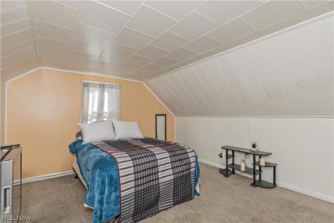 5659 Shawnee Drive Lyndhurst OH 44124