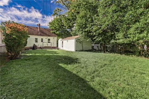 5659 Shawnee Drive Lyndhurst OH 44124