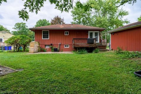 3744 Pelham Lane Kent OH 44240