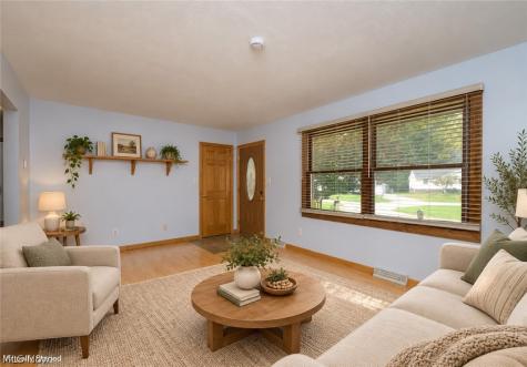 3744 Pelham Lane Kent OH 44240