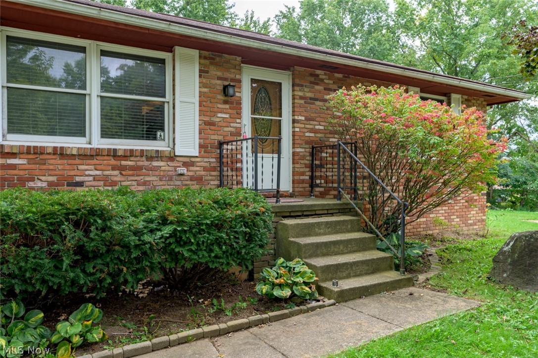 3744 Pelham Lane Kent OH 44240