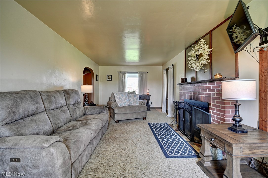 2736 New Garden Road Salem OH 44460