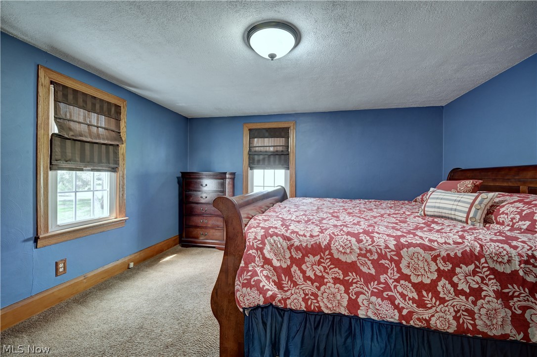 2736 New Garden Road Salem OH 44460